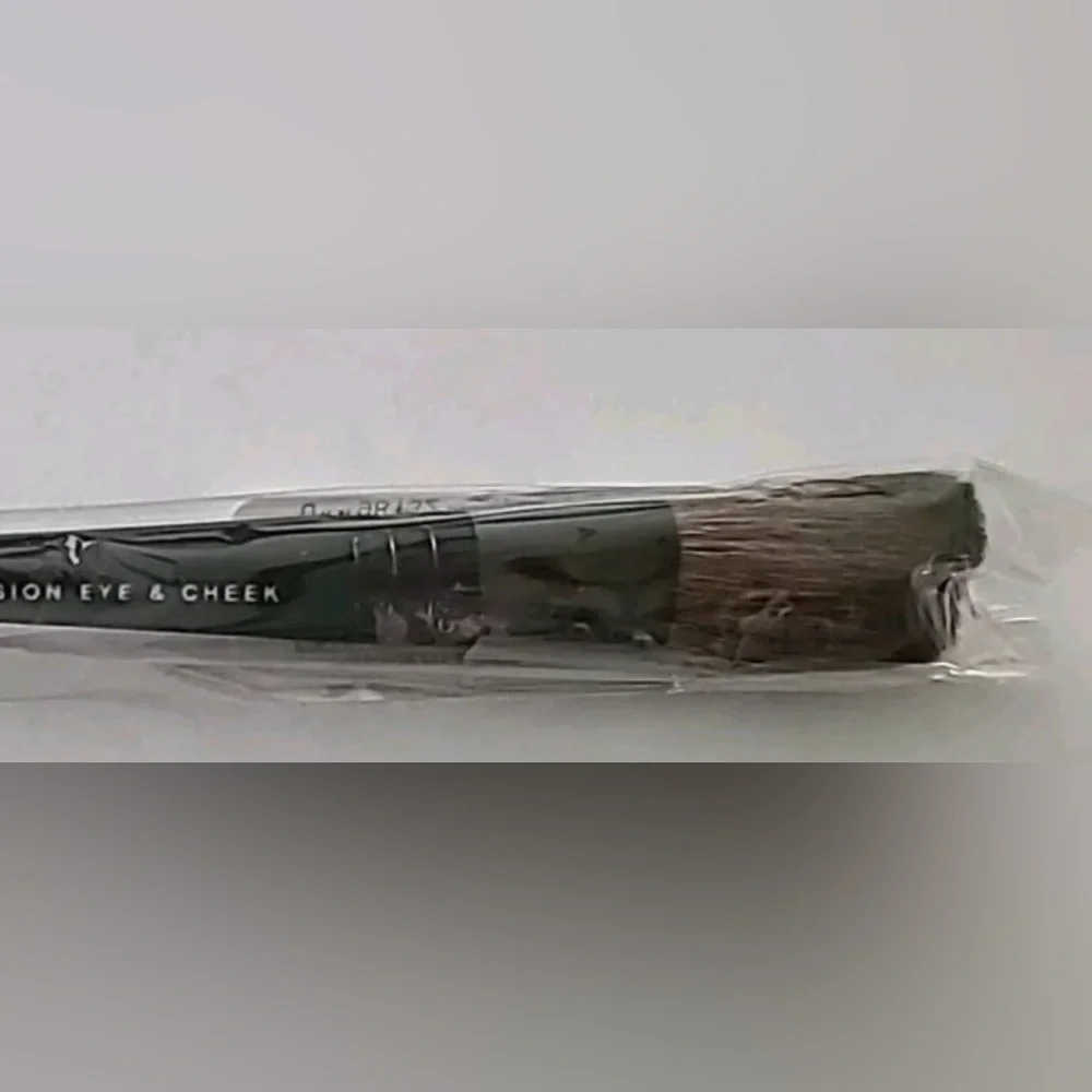 bareMinerals Precision Eye & Cheek Brush - Black B7